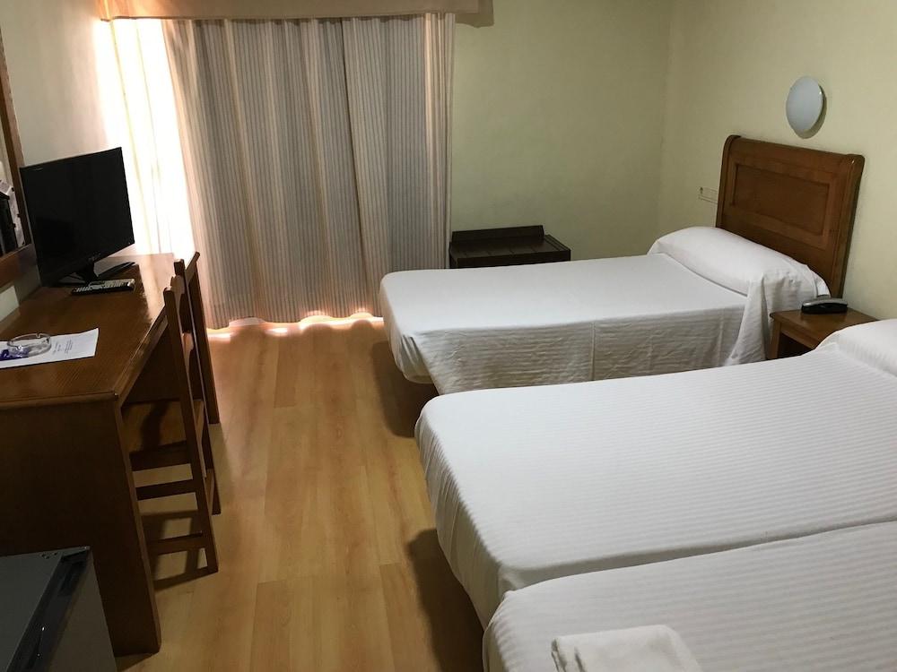 Hotel Anfora เมลีญา ภายนอก รูปภาพ
